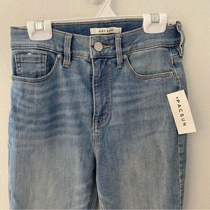 NWT- PACSUN High Rise Jeggings Size 25